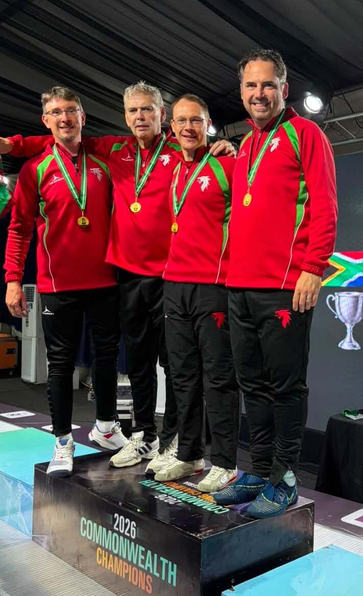 Veteran Mens Epee Team win Gold
